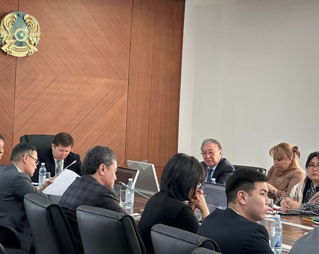 ҮЙЛЕСТІРУ КЕҢЕСІНІҢ ОТЫРЫСЫ ӨТТІ