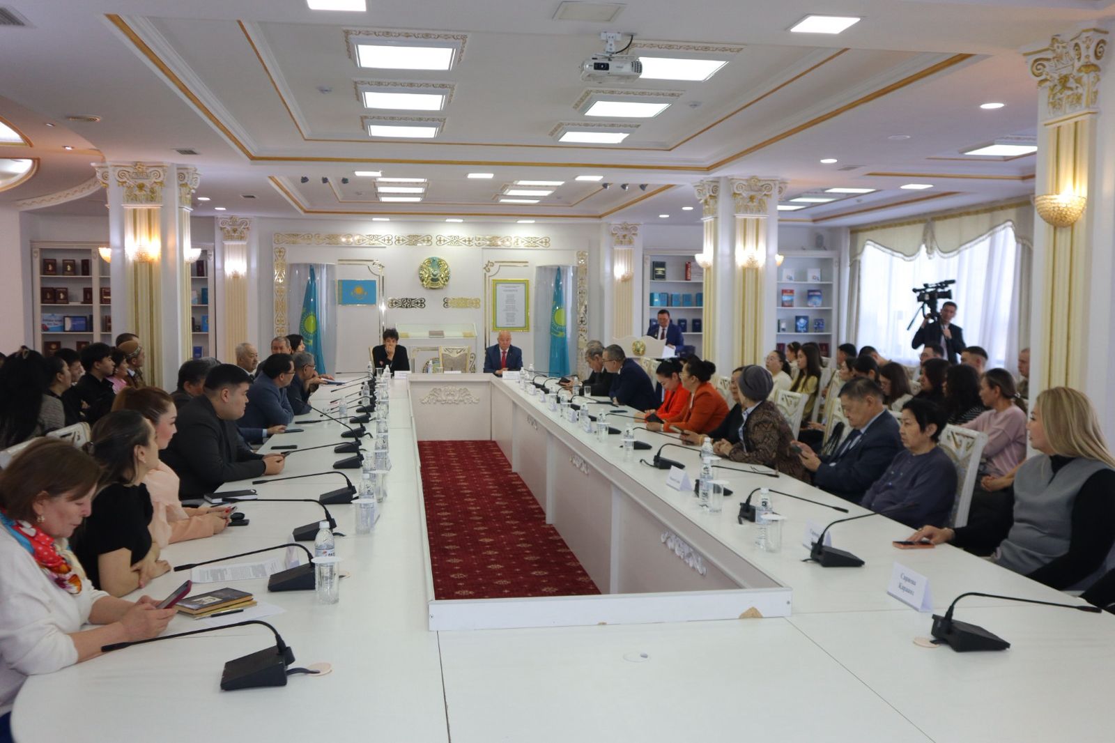 Елордада Шөмішбай Сариевке арналған әдеби-сазды кеш өтті