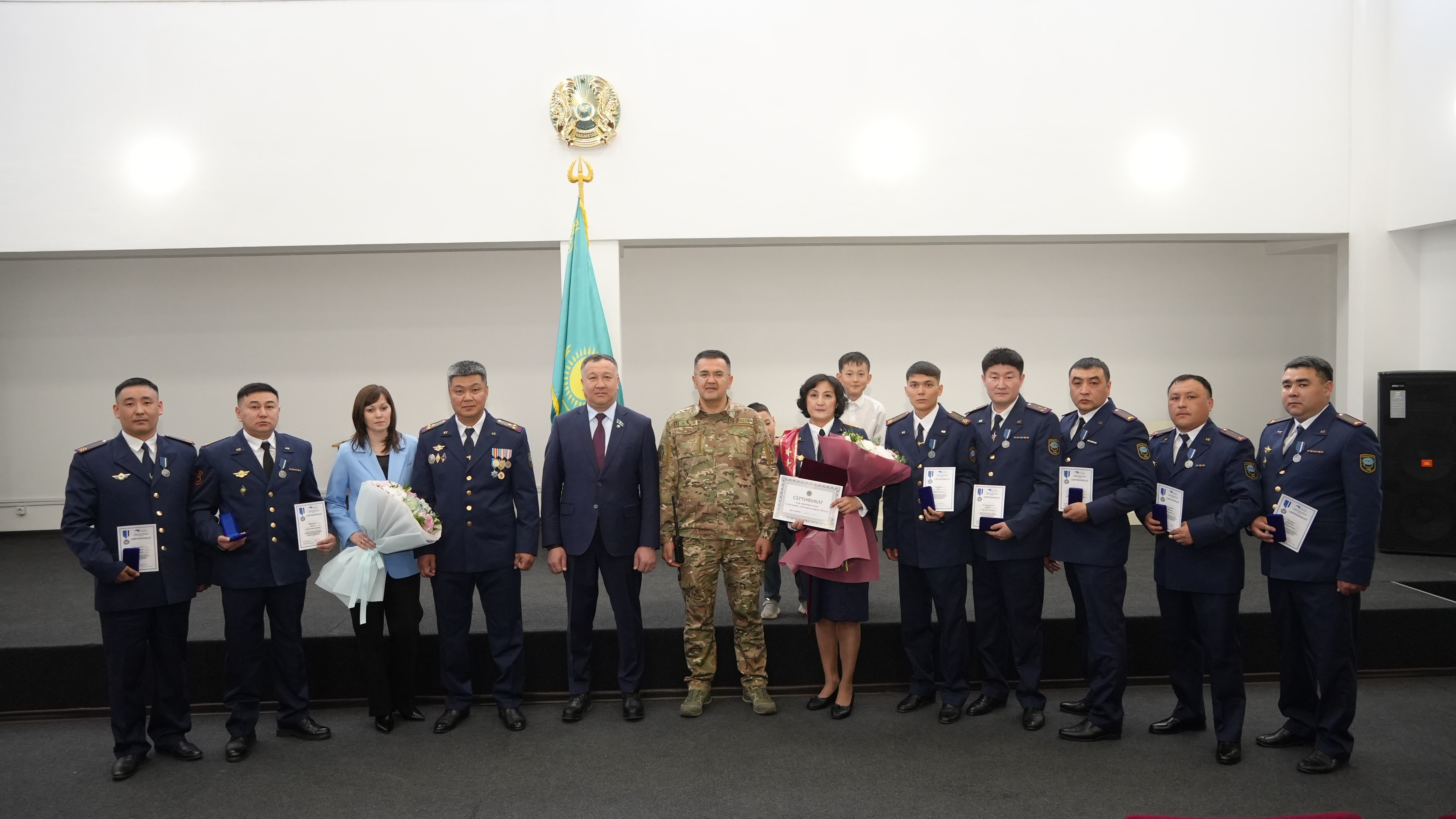 Ақмола облысының құтқарушылары әріптестерін құрметті демалысқа шығарып салды