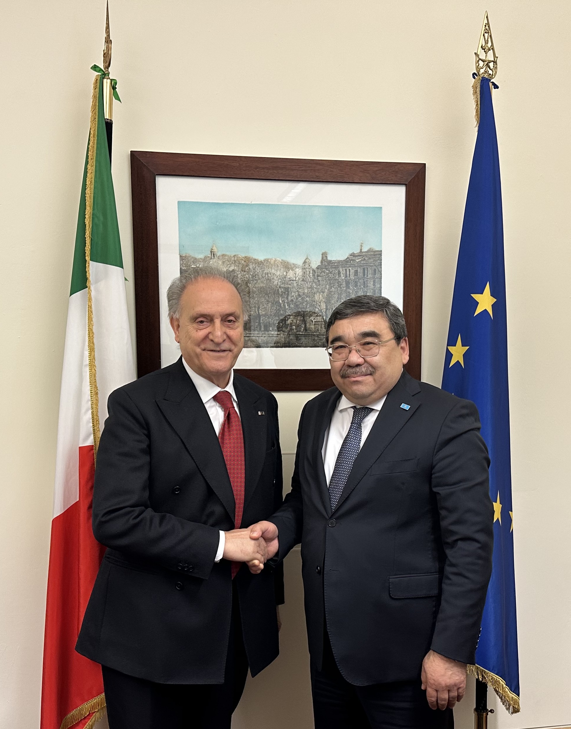 Қазақстандағы реформалар Италия Депутаттар палатасының мүшесі және НАТО Парламенттік Ассамблеясындағы итальяндық делегацияның төрағасымен кездесуде талқыланды