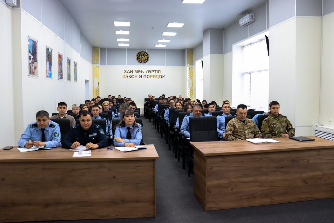 Ерлік — елге мұра: ШҚО ПД-да Ғазиз Байтасовты еске алды