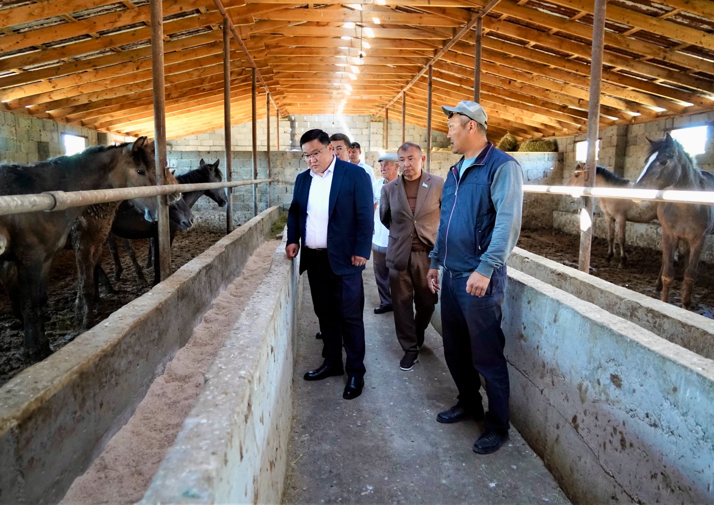 ХАНТАҒЫДА МАЛ ШАРУАШЫЛЫҒЫН ДАМЫТУҒА БАҒЫТТАЛҒАН КӘСІПКЕРЛІК КЕҢЕЙІП КЕЛЕДІ