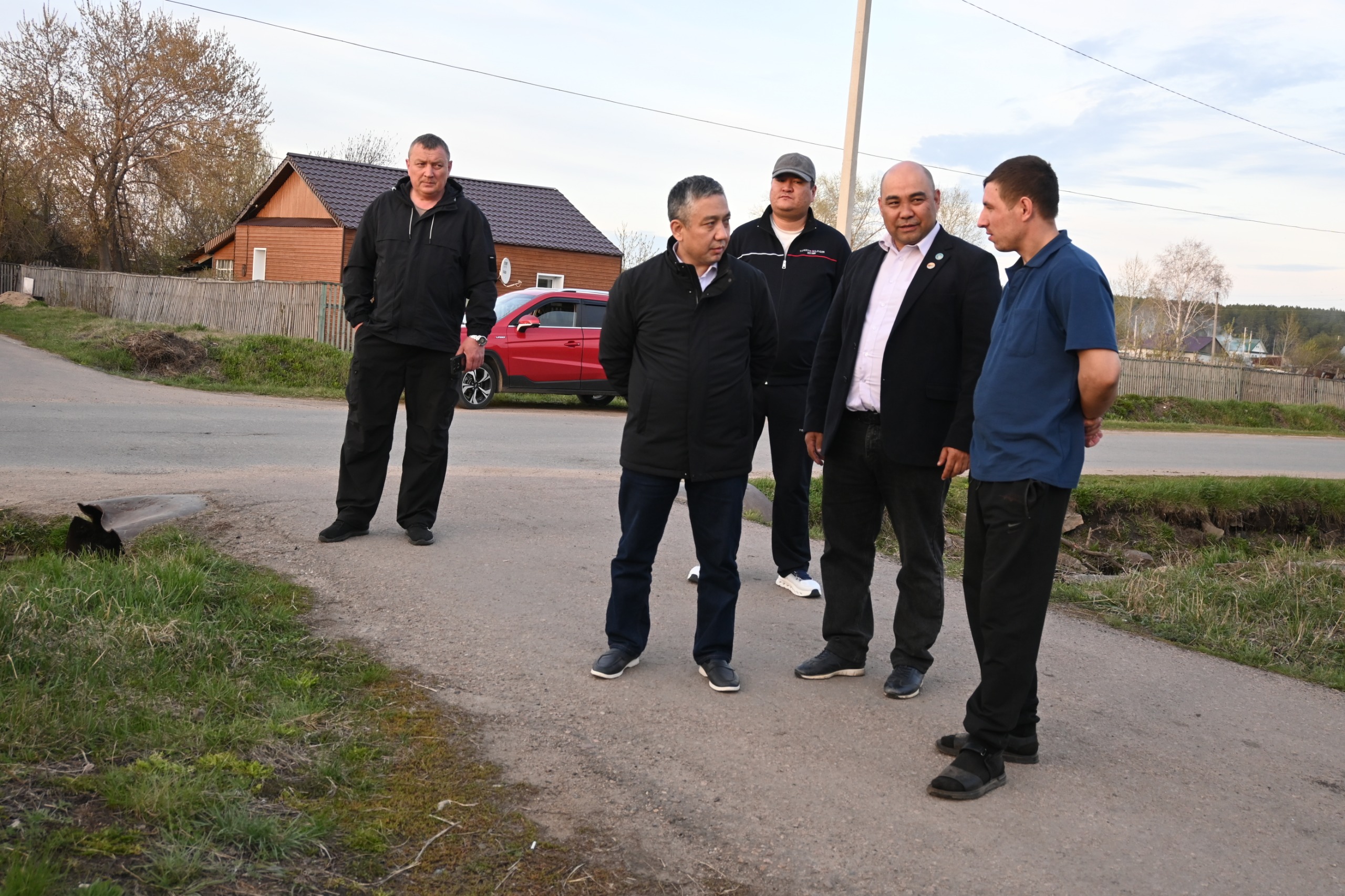 Абаттандыру жұмыстарының барысын тексеру және аудан тұрғындарына үндеу