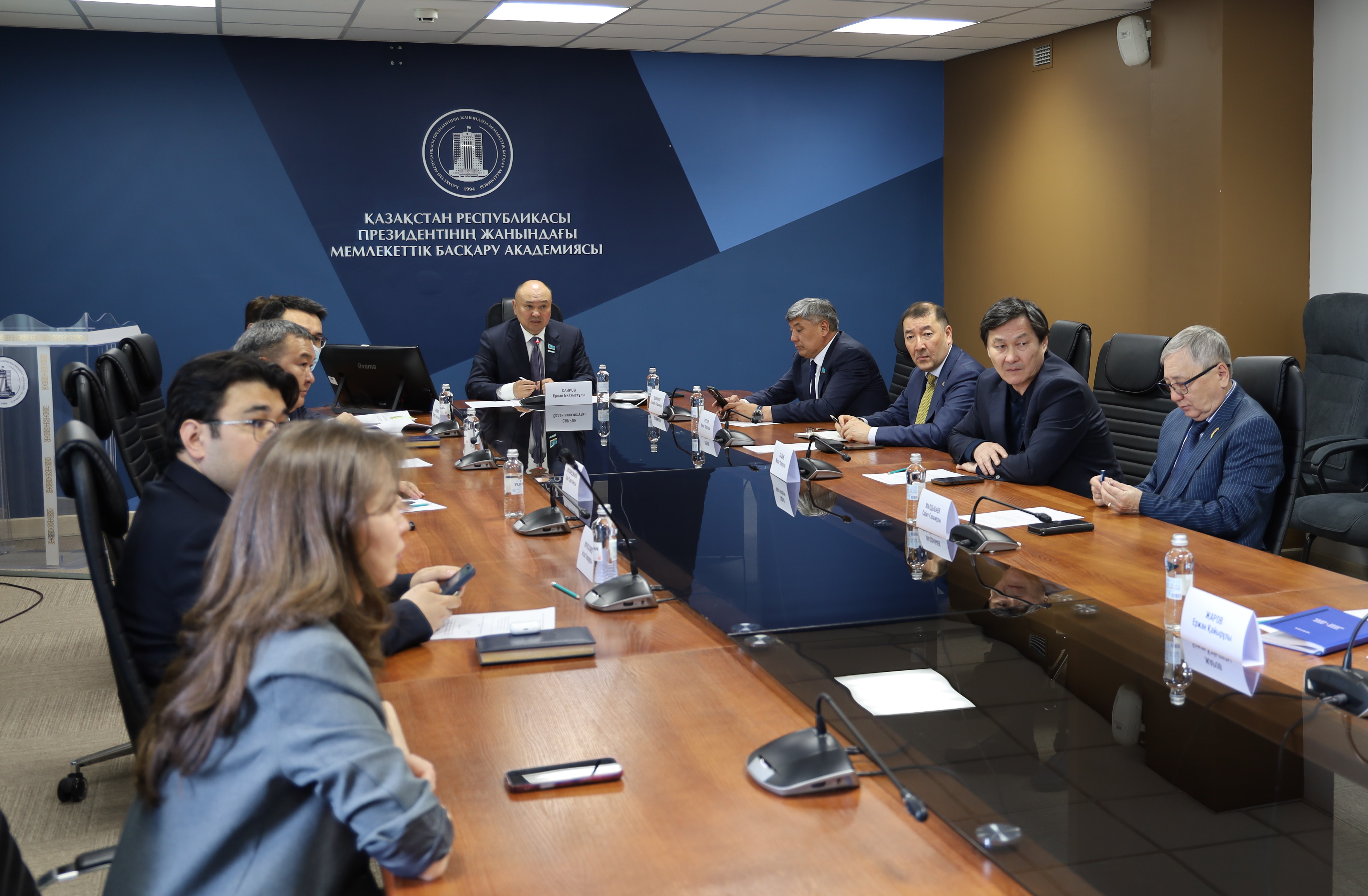 Агенттікте Қоғамдық кеңес отырысында сыбайлас жемқорлыққа қарсы саясаттың іске асырылуы талқыланды