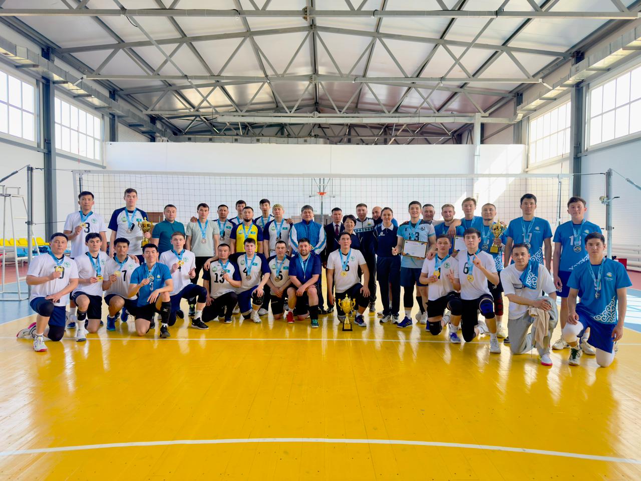 Ерлер арасында өткен «Ақ Бидай» облыстық волейбол чемпионаты өз мәресіне жетті