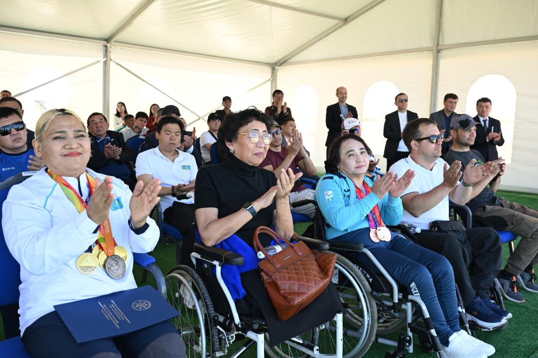 Параспортсмены