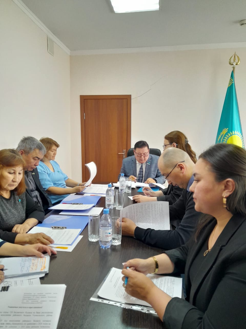 Аудан экономикасын дамыту және бюджет мәселелері жөніндегі тұрақты комиссияның отырысы өтті