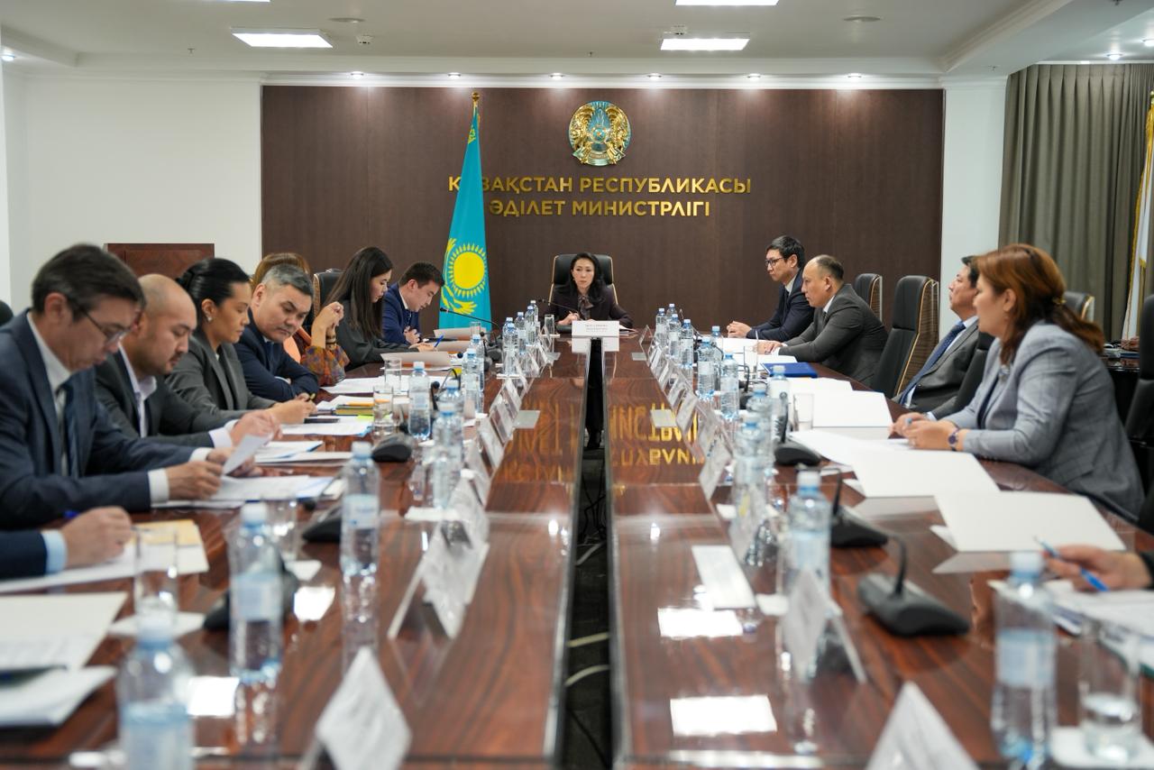 Мемлекеттік органдардың заң қызметтері үйлестіру кеңесінің отырысы туралы