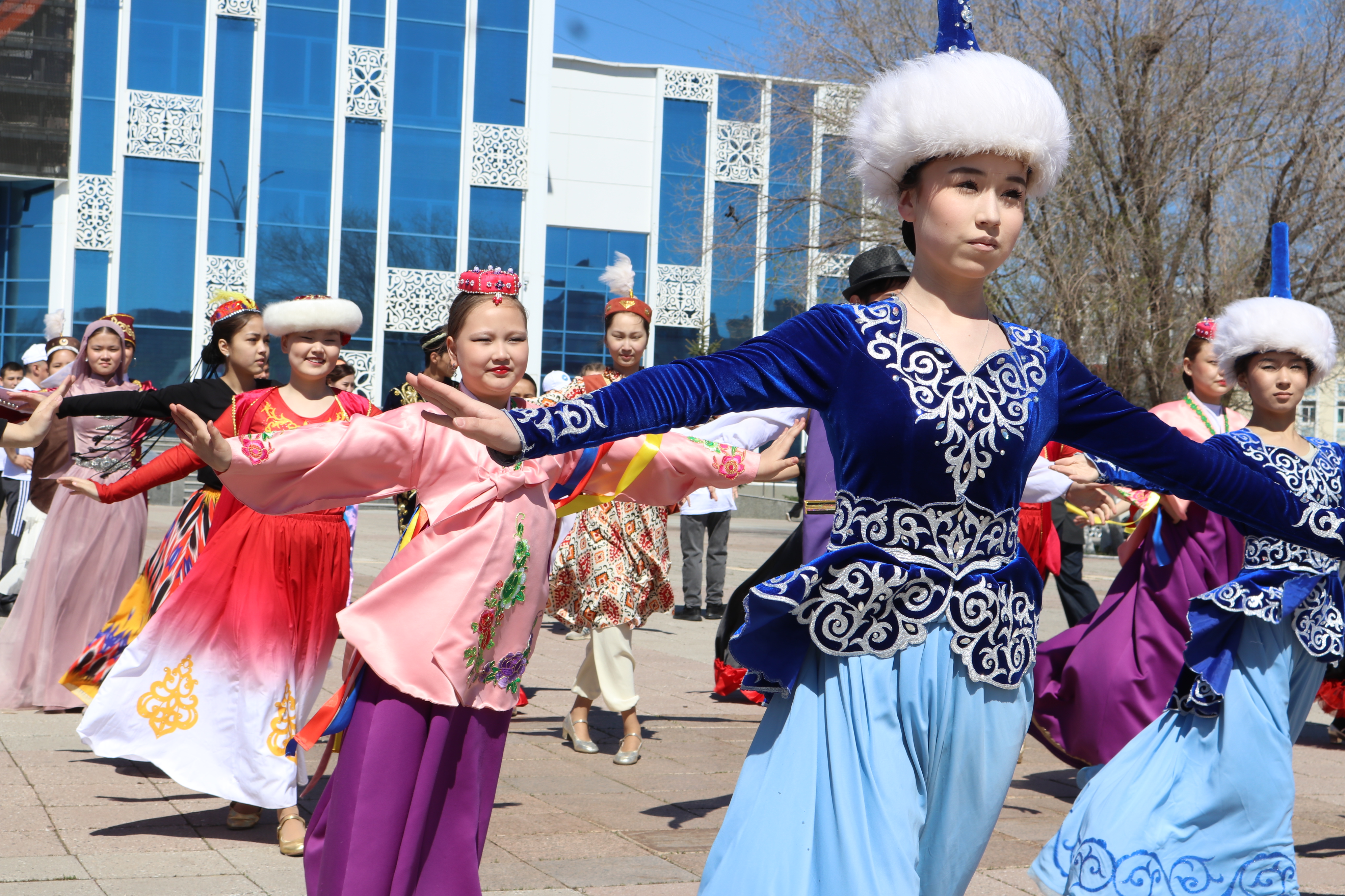 2026 жылғы 30 сәуірде Қарағанды облысының Достық үйі алаңында Қазақстан халқының бірлігі күніне орай «Бірлігіміз жарасқан!» флешмобы өтті.