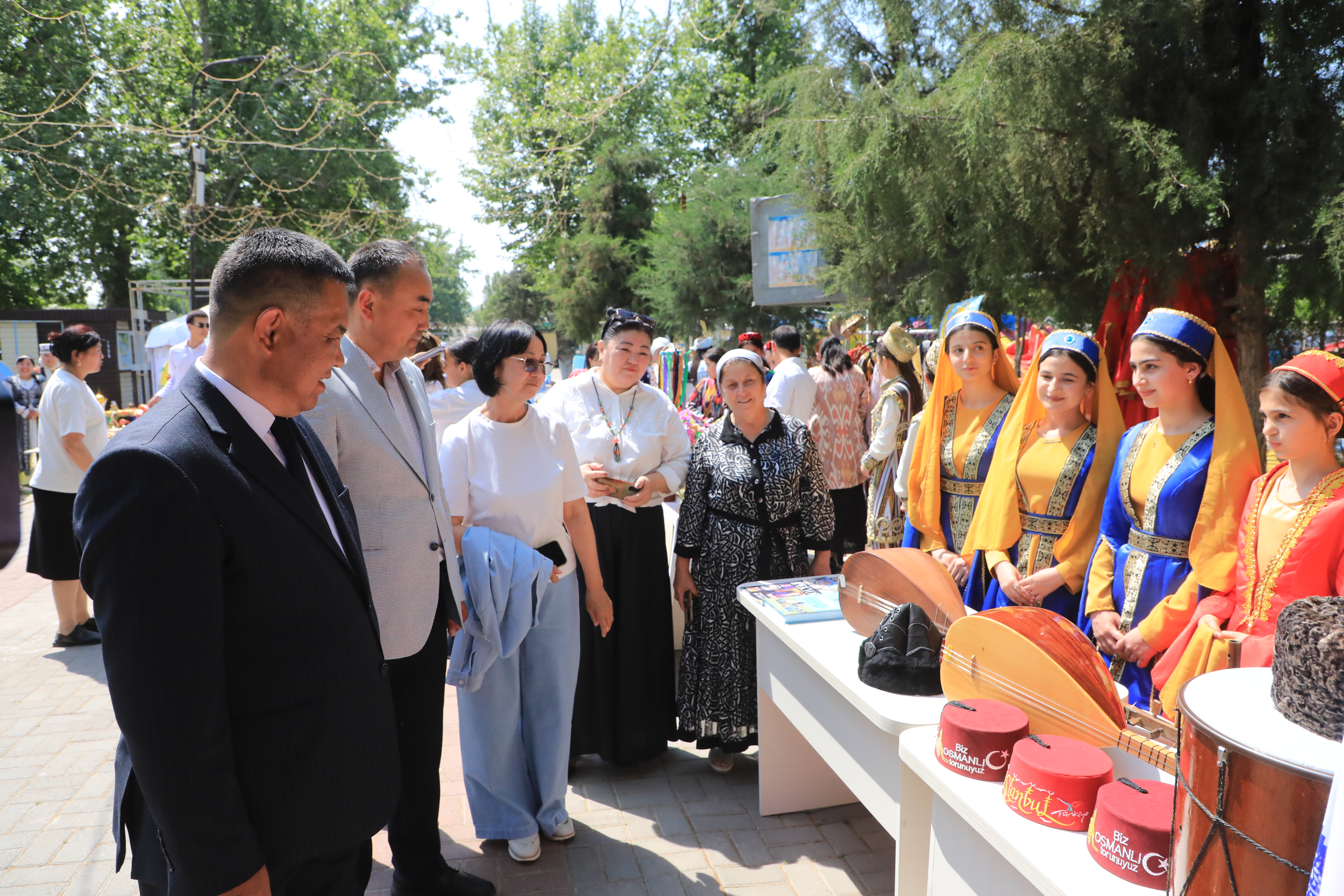 В САРЫАГАШСКОМ РАЙОНЕ ШИРОКО ОТМЕТИЛИ ПРАЗДНИК «1 МАЯ – ДЕНЬ ЕДИНСТВА НАРОДА КАЗАХСТАНА»