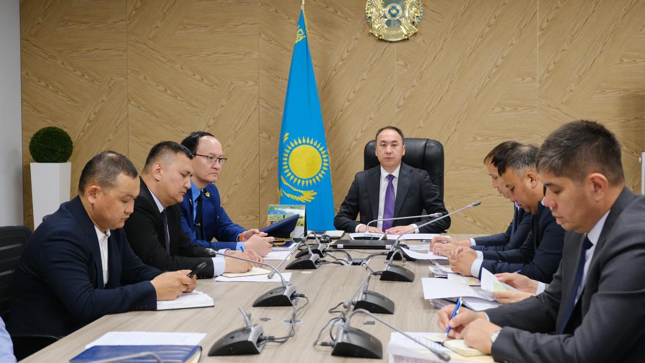 ТҮРКІСТАН ОБЛЫСЫНДА ЖЕР ҚОЙНАУЫН ПАЙДАЛАНУШЫЛАРДЫҢ  ЖҰМЫСЫНА БАҚЫЛАУ КҮШЕЙТІЛДІ