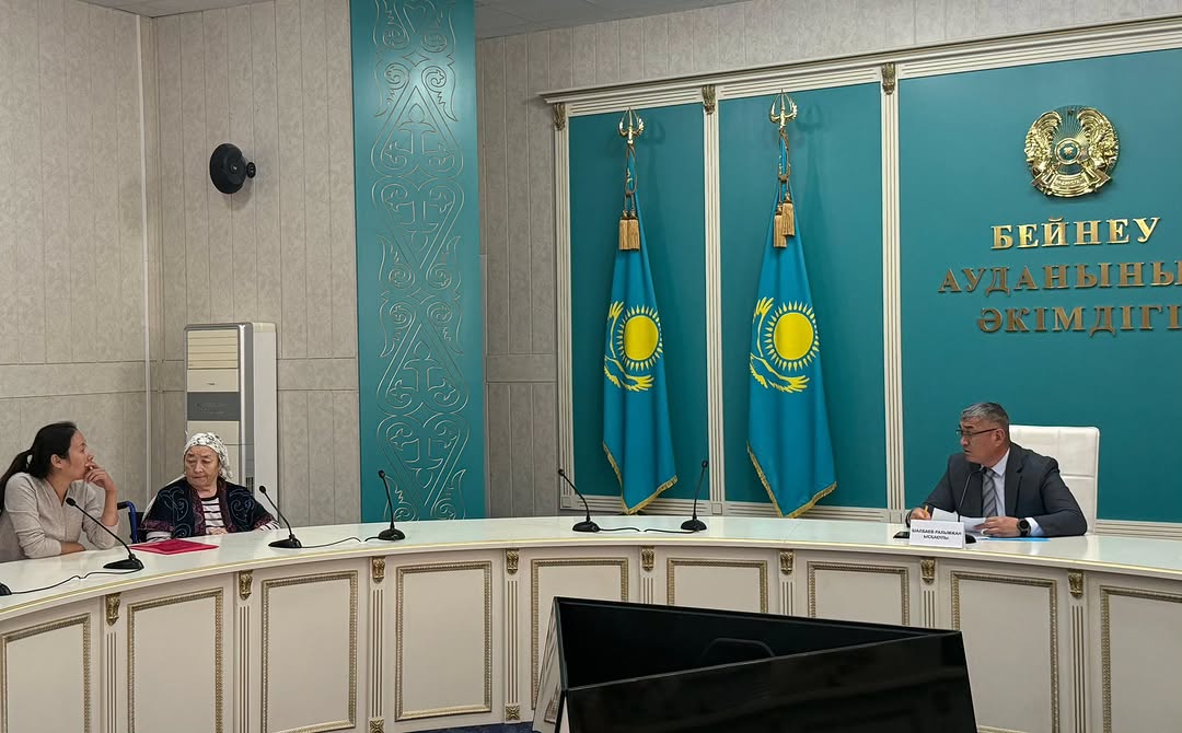 Аудан әкімі тұрғындарды жеке мәселелері бойынша қабылдады