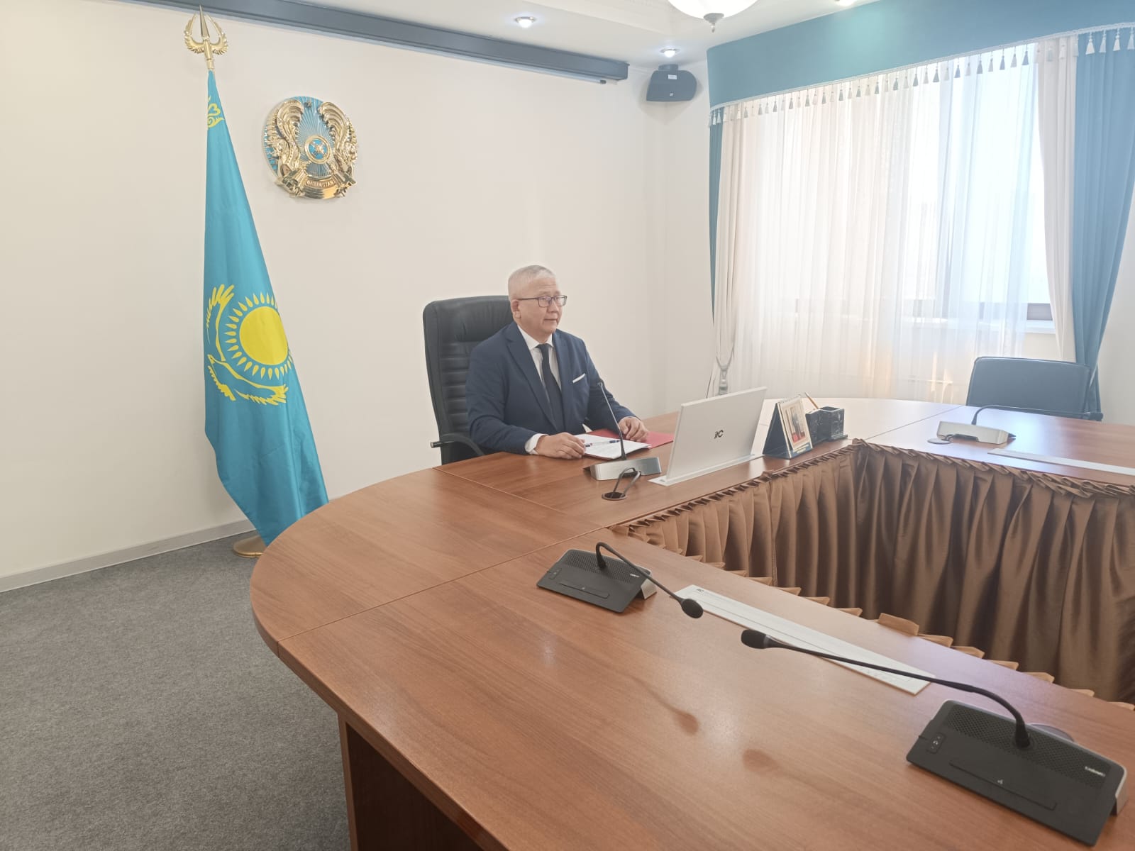 Мемлекеттік еңбек инспекциясы комитетінің өкілі әйелдер еңбегін қорғау мәселелері бойынша халықаралық дөңгелек үстелде сөз сөйледі