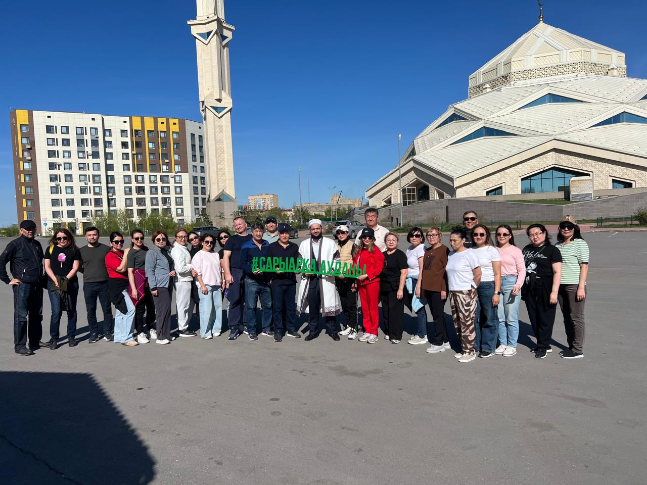 2026 жылғы 30 сәуірде Астана қаласы бойынша Тексеру комиссиясының ұжымы "Ырыскелді қажы" мешітінің аумағында сенбілік өткізіп, Елордамызды абаттандыру мен көгалдандыруға үлес қосты
