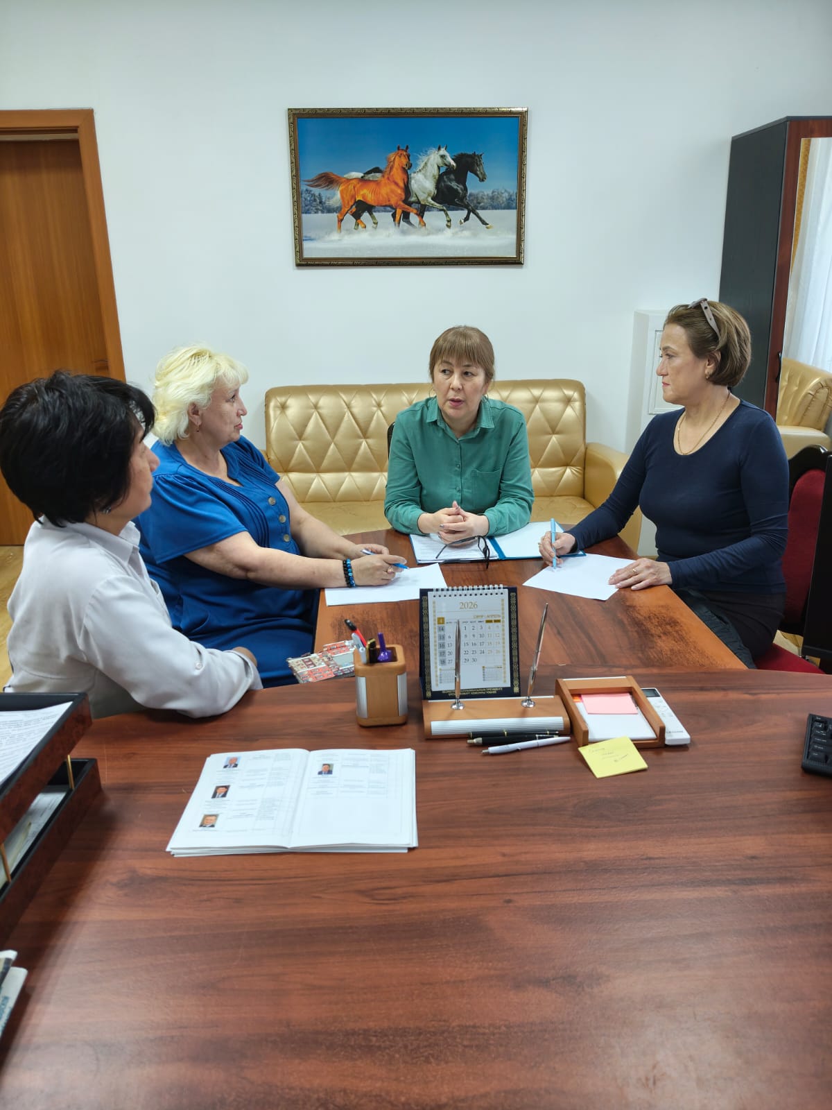 Әдеп кодексін сақтау және қызметтік тәртіпті сақтау мәселелері бойынша түсіндіру жұмыстары жүргізілді