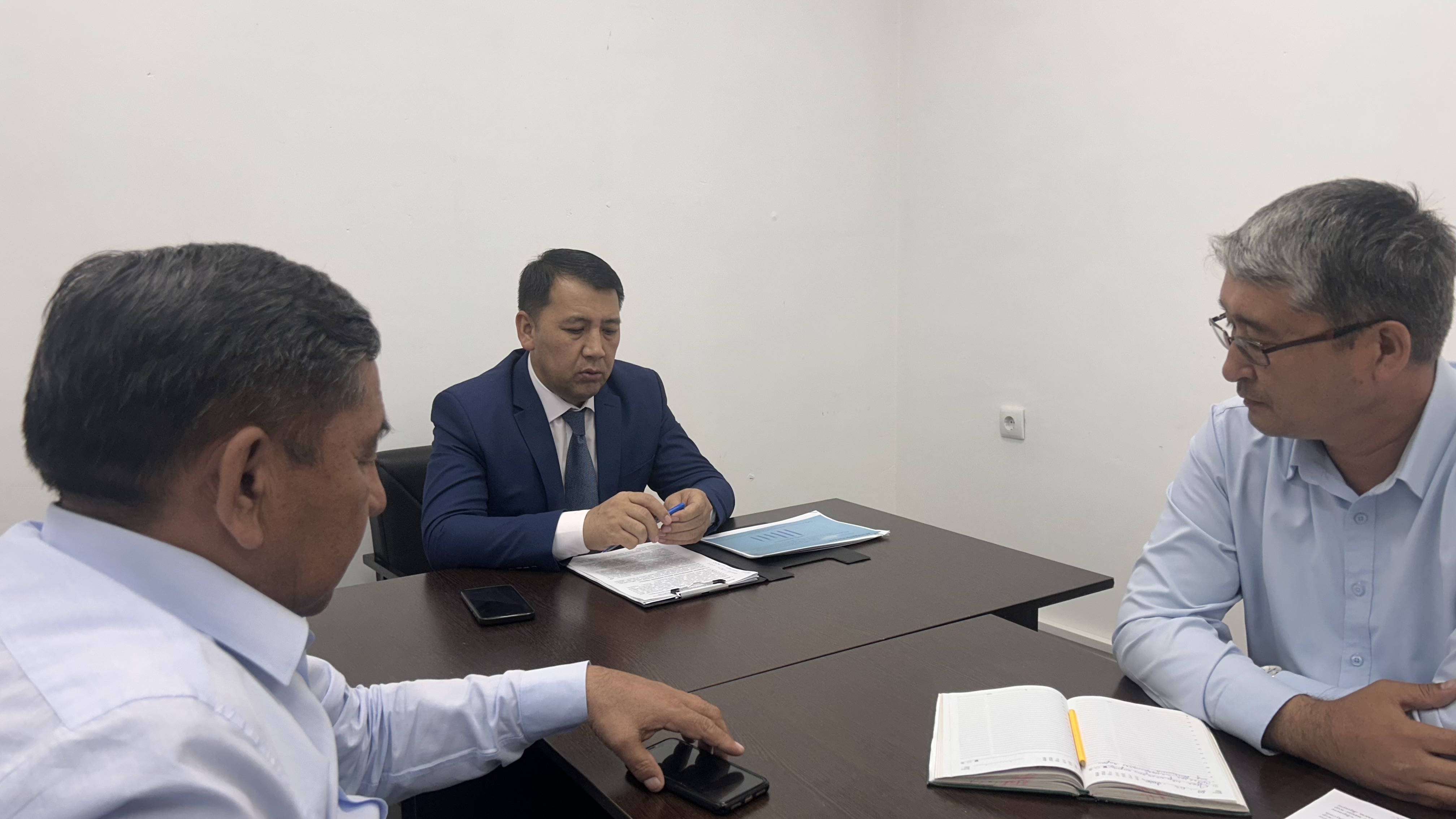 АРЫС ҚАЛАСЫ АҚДАЛА АУЫЛДЫҚ ОКРУГІНДЕ КЕЗДЕСУ ӨТТІ