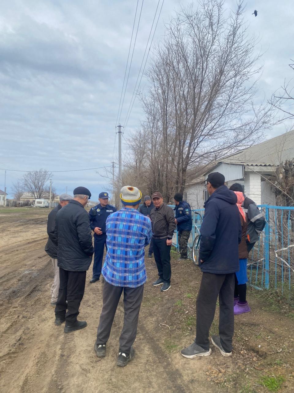 2026 жылғы 5 сәуір күні Үшқұдық, Жерұйық және Ақсазды ауылдарында мал жайылымын тиімді ұйымдастыру мәселелері бойынша жиналыс өткізілді.