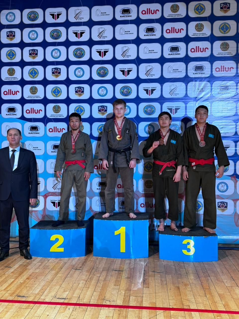 Павлодар облысы ТЖД қызметкерлері Қазақстан ТЖМ құрамасы қоян қолтық ұрысы бойынша республика чемпионатында әсерлі нәтижелер көрсетті