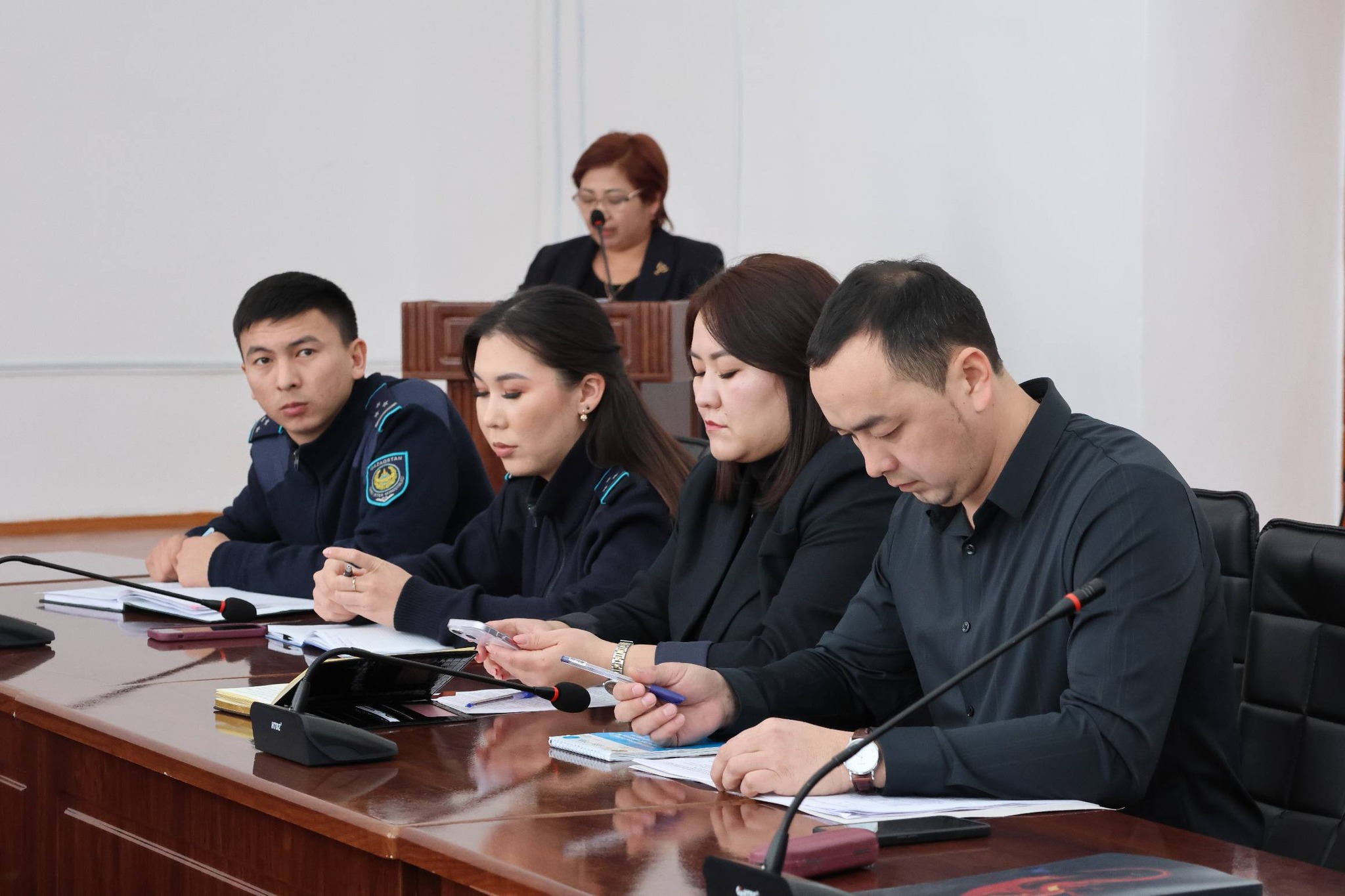 АУДАНДЫҚ КОМИССИЯ БАЛАЛАР ҚАУІПСІЗДІГІ МӘСЕЛЕЛЕРІН ТАЛҚЫЛАДЫ