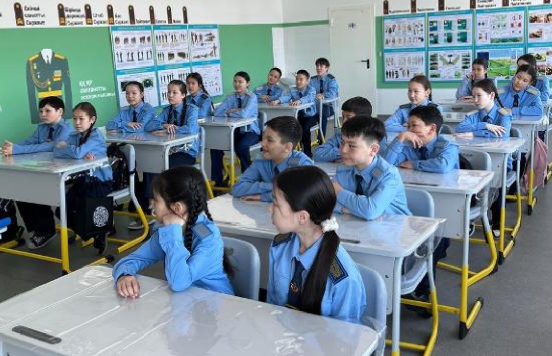Сазды орта мектебі: келешек мектебінің жарқын үлгісі