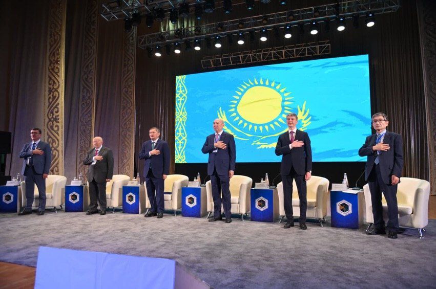 ШЫМКЕНТТЕ ҚАЗАҚСТАН МАТЕМАТИКТЕРІНІҢ І КОНГРЕСІ БАСТАЛДЫ