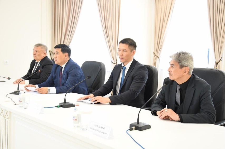 АУЫЗ СУ ТАРИФІНІҢ ӨЗГЕРУІНЕ БАЙЛАНЫСТЫ ТҮСІНДІРУ ЖҰМЫСТАРЫ ЖАЛҒАСУДА