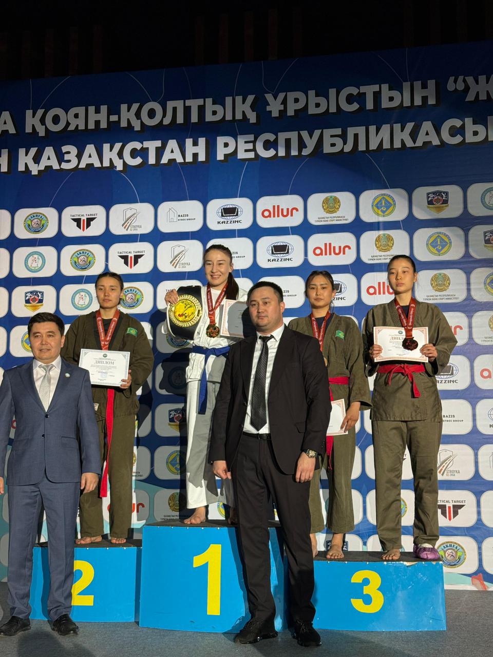 Сотрудницы ДЧС ВКО стали призерами чемпионата РК по рукопашному бою