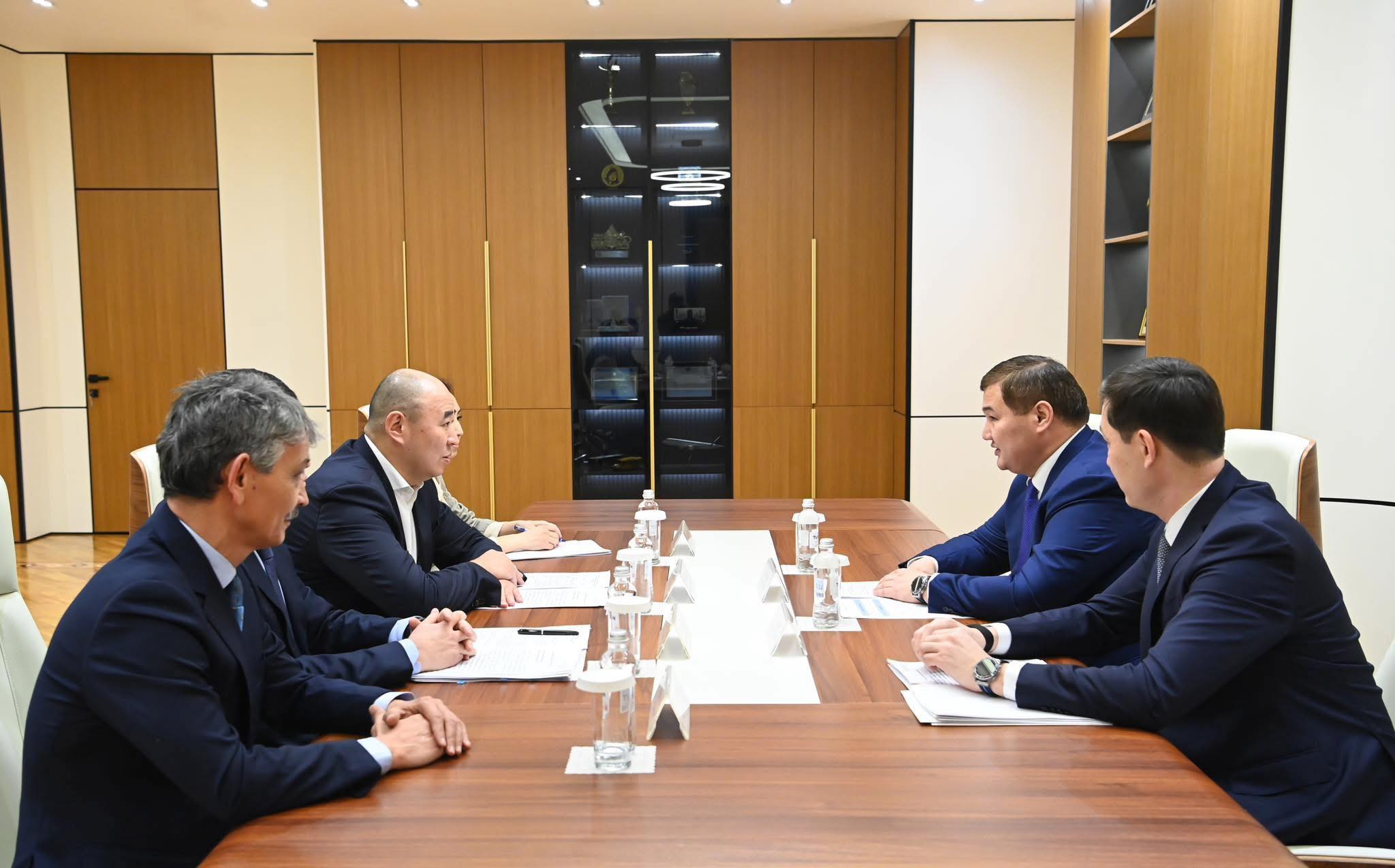 АЙМАҚ БАСШЫСЫ «АТАМЕКЕН» ҰКП ТӨРАЛҚА ТӨРАҒАСЫМЕН КЕЗДЕСТІ