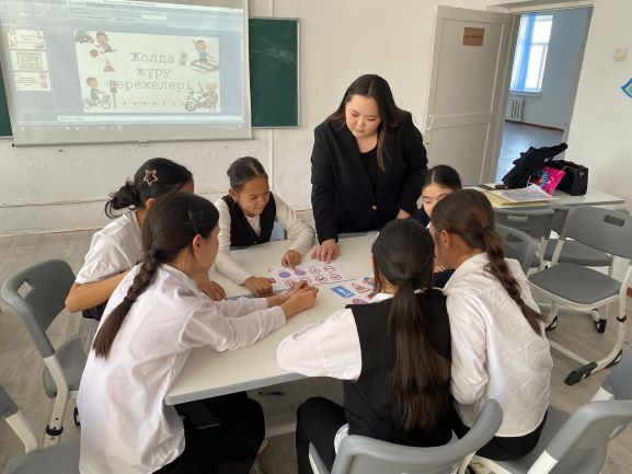 «Жолда жүру қауіпсіздігі – әркімнің ортақ міндеті» тақырыбында түсіндіру жұмыстары жүргізілді