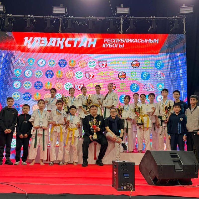 ШҚО спортшылары киокушинкай-кан каратэден ҚР Кубогында топ жарды