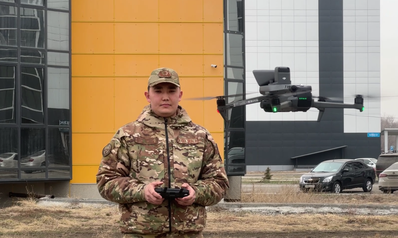 «Сөйлейтін» дрондар ашық терезелердің қауіптілігі туралы ескертеді