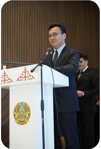 Алатау қаласында TED Talks форматында ұстаздар, оқытушылар және ғалымдардың қатысуымен облыстық Тіл форумы өтті.