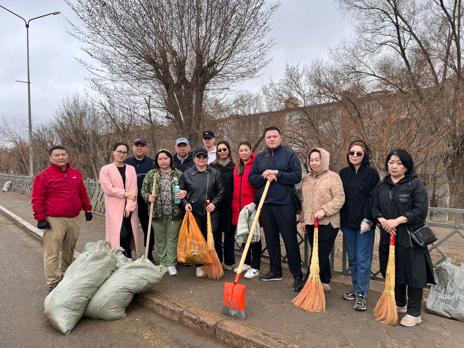 Ұлытау облысы бойынша Тексеру комиссиясының қызметкерлері облыстық сенбілік аясында белсенді қатысты.