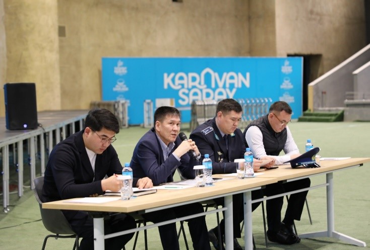 «KARAVANSARAY TURKISTAN» қызметкерлерімен терроризмге қарсы кездесу өтті