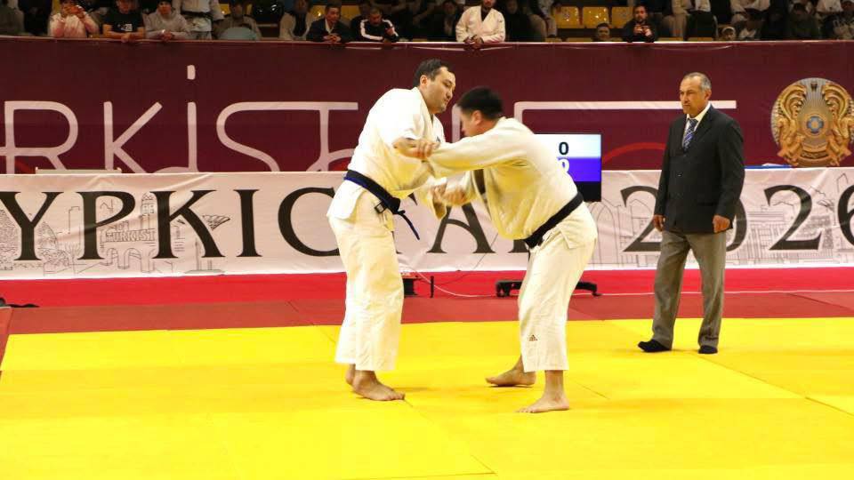 ТҮРКІСТАНДА КҮРЕС ШЕБЕРЛЕРІ АРАСЫНДАҒЫ ЕЛ ЧЕМПИОНАТЫ БАСТАЛДЫ