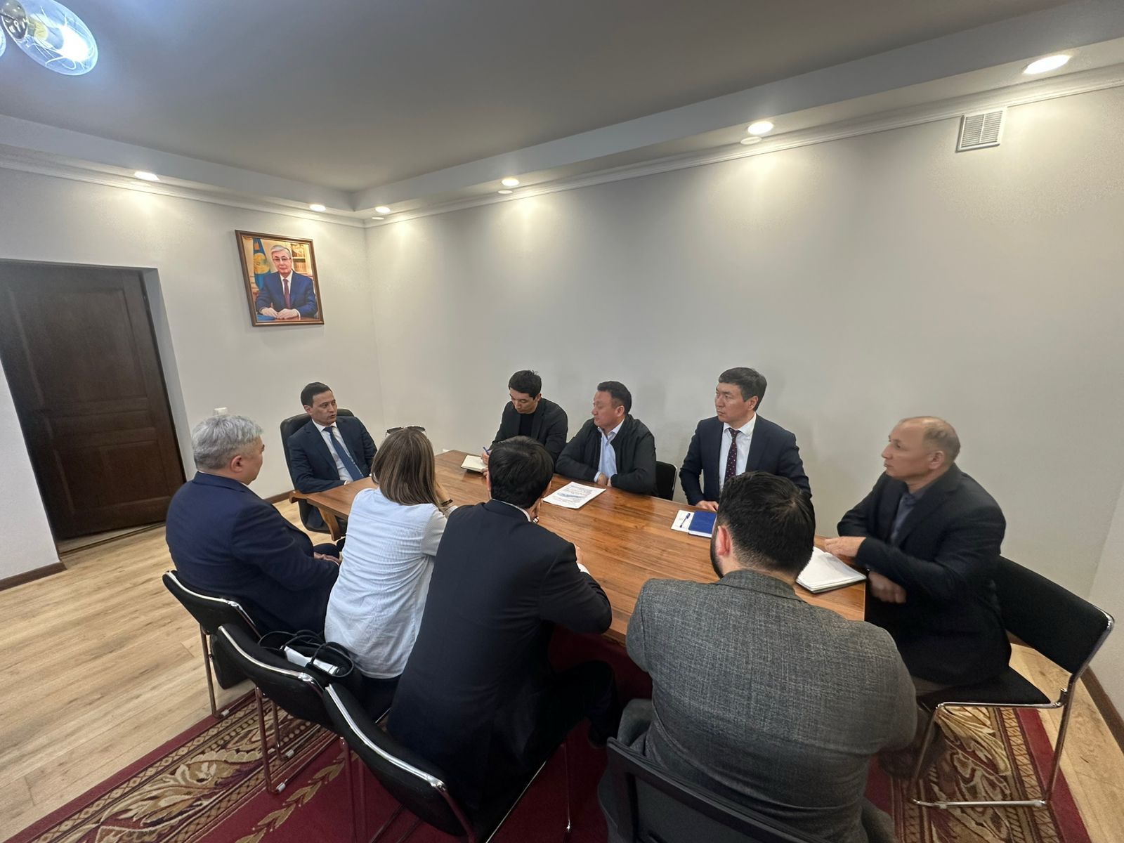 Астанада жұмыс берушілермен еңбек заңнамасы және қызметкерлерді міндетті сақтандыру мәселелері бойынша кездесу өткізілді