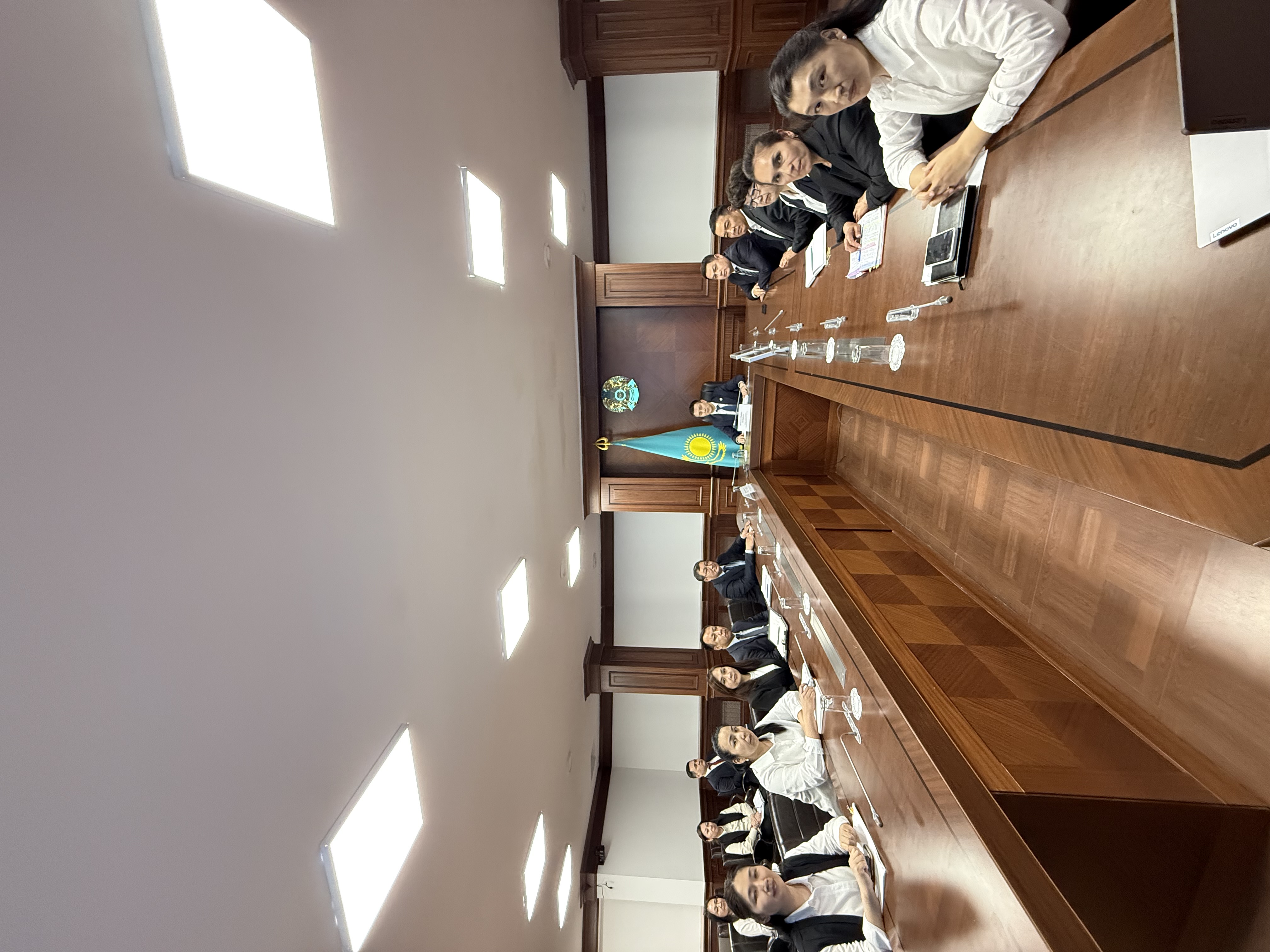 Мемлекеттік қызметшілер үшін жиын өткізілді!