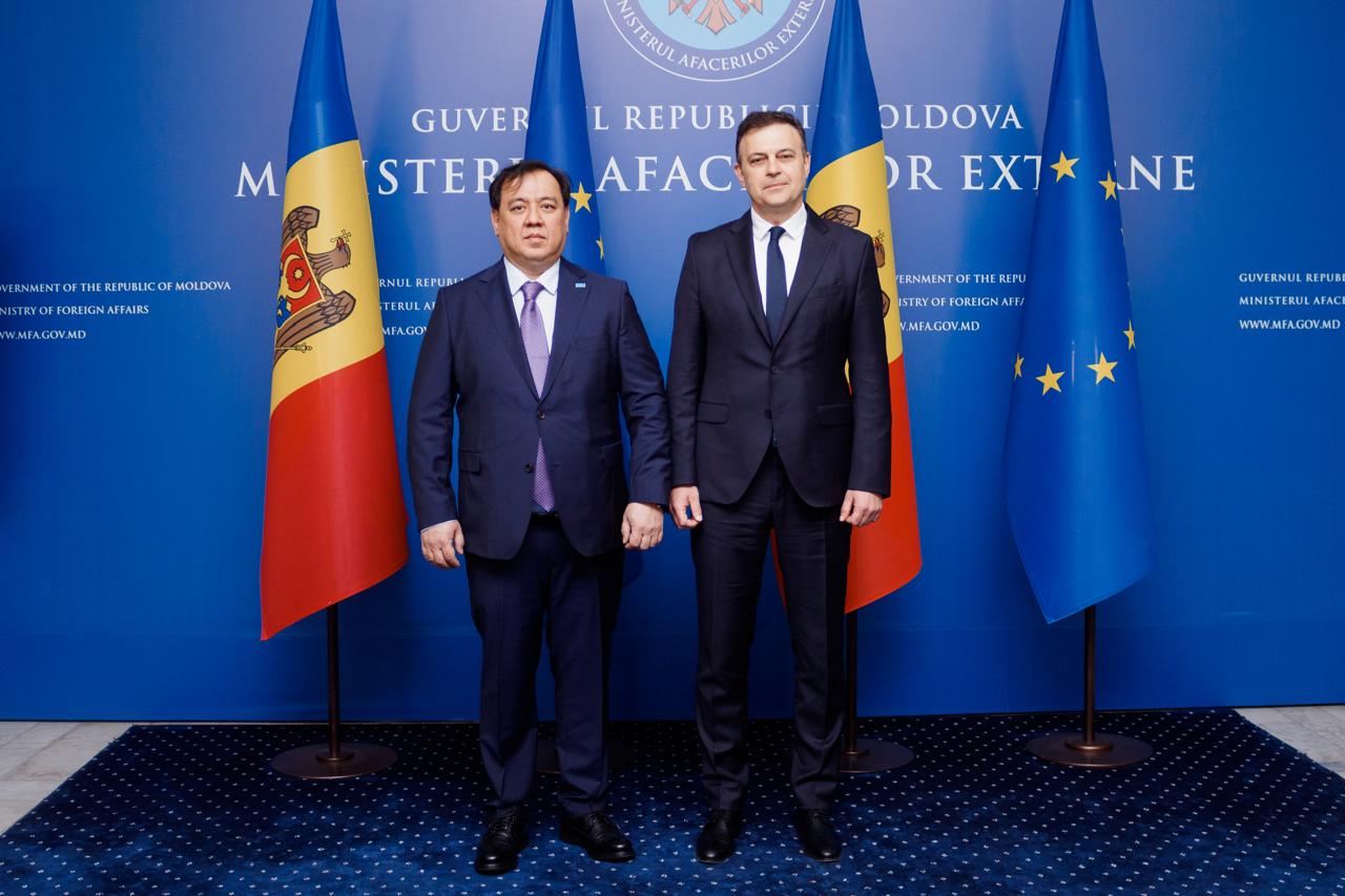 Қазақстан мен Молдова консулдық консультациялар өткізіп,  консулдық саладағы ынтымақтастықты кеңейтуге мүдделі екенін білдірді