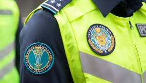 Елордада жол ережесін өрескел бұзған жүргізуші ұсталды: қызыл шамға өтіп кеткен