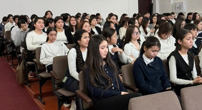 Алматыда музыкалық мектеп оқушыларына экстремизм мен терроризм қаупі туралы айтып берді