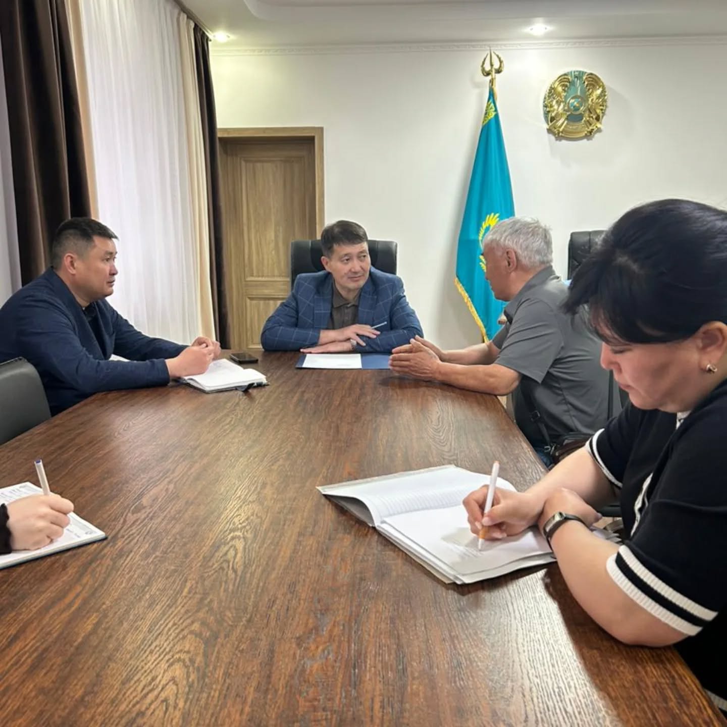 Азаматтарды қабылдау