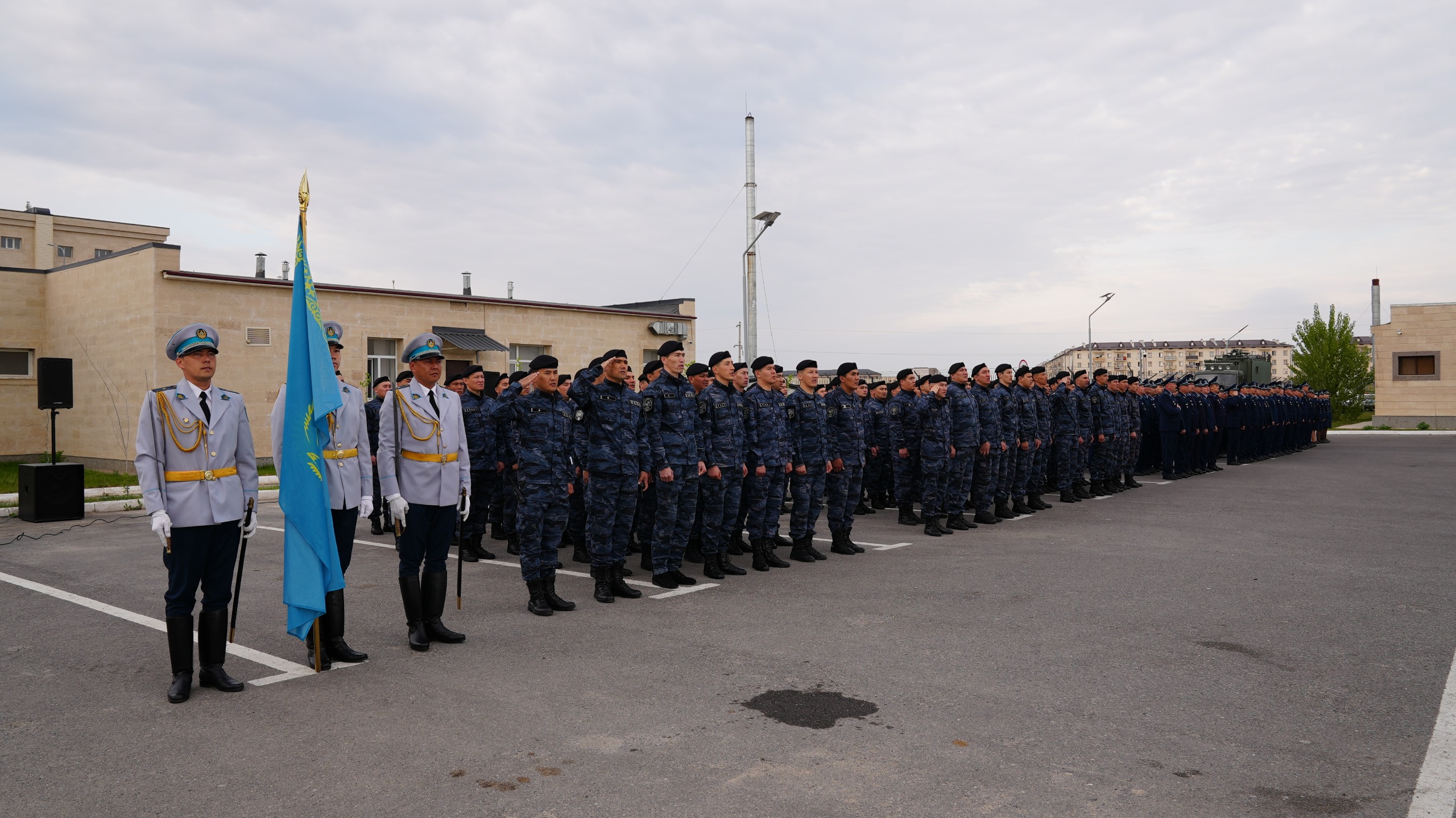 Түркістан облысында полиция қызметкерлерінің гарнизондық байқауы өтті