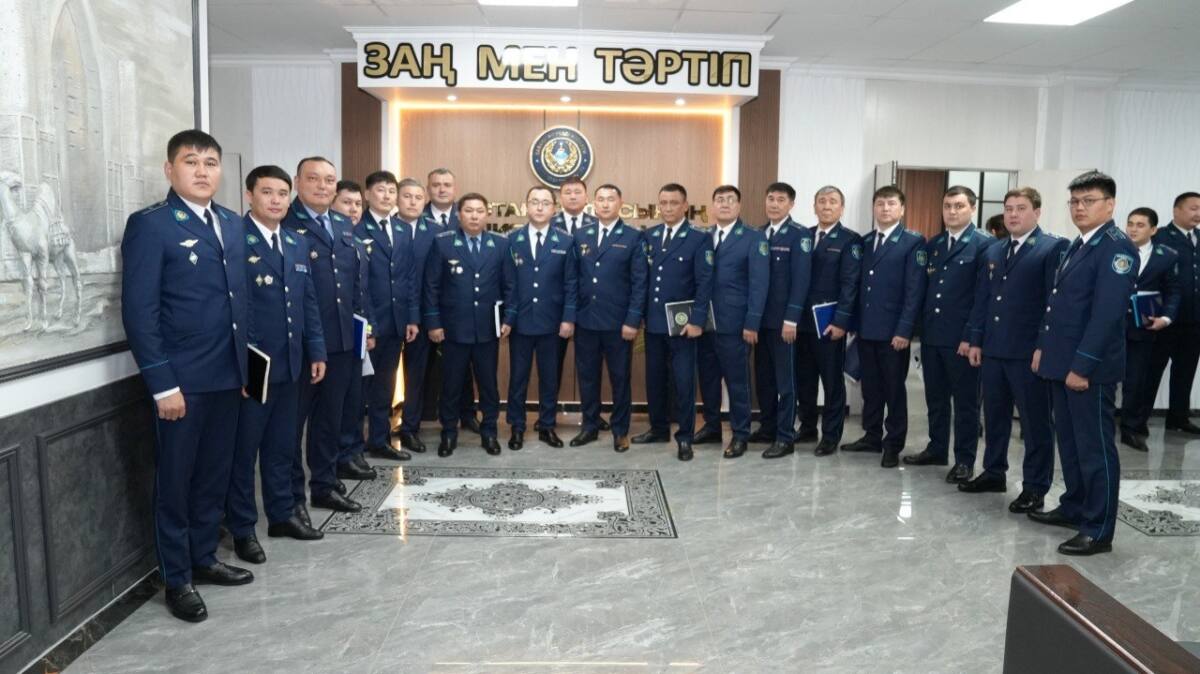 Әділет жолындағы адал еңбек: Түркістанда тергеушілерге құрмет көрсетілді