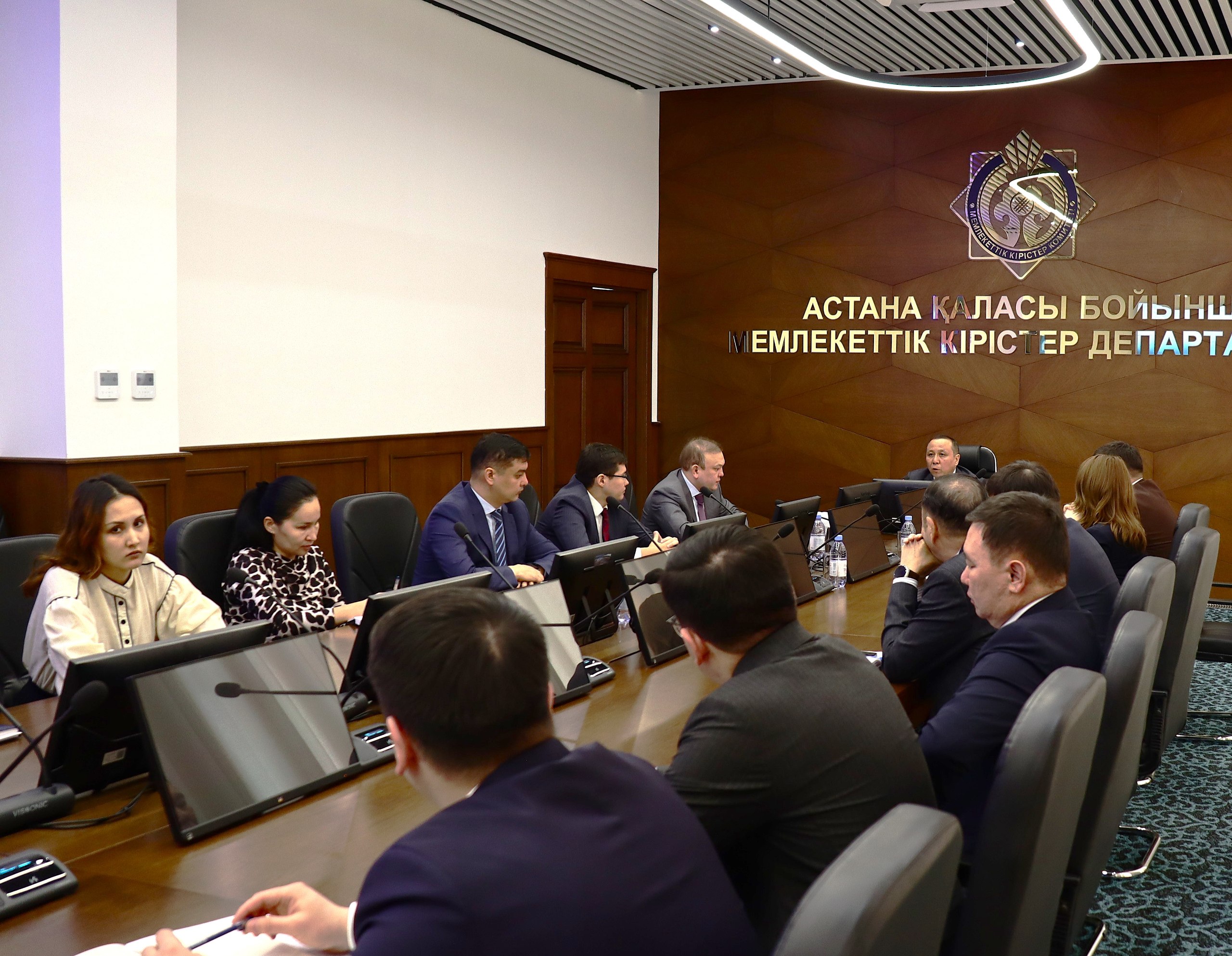 Мемлекеттік қызметті дамытудың негізгі бағыттары бойынша кеңес