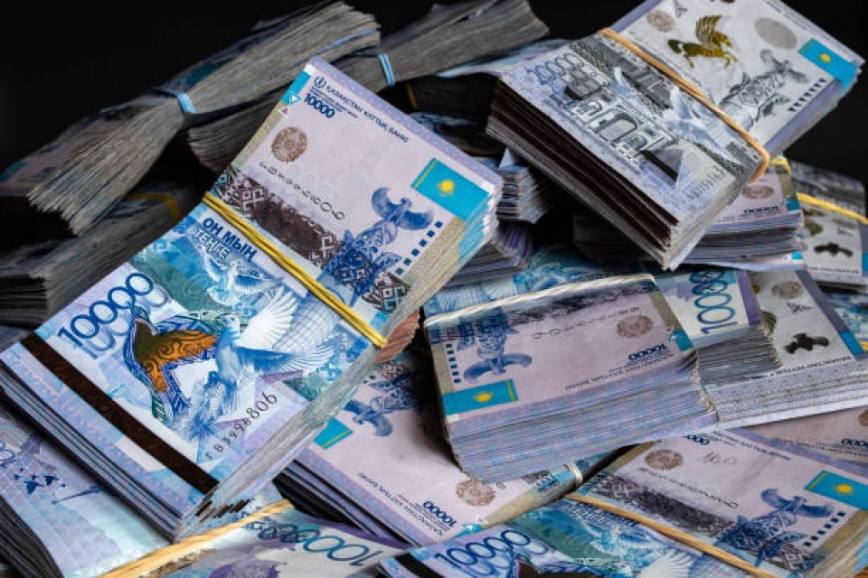 Департамент отстоял права потребителей: суд взыскал более 5,3 млн тенге за отменённый концерт