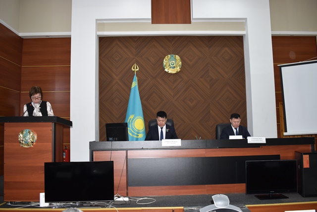 Жарма аудандық мәслихатының кезектен тыс ХХХІV сессия отырысы өткізілді