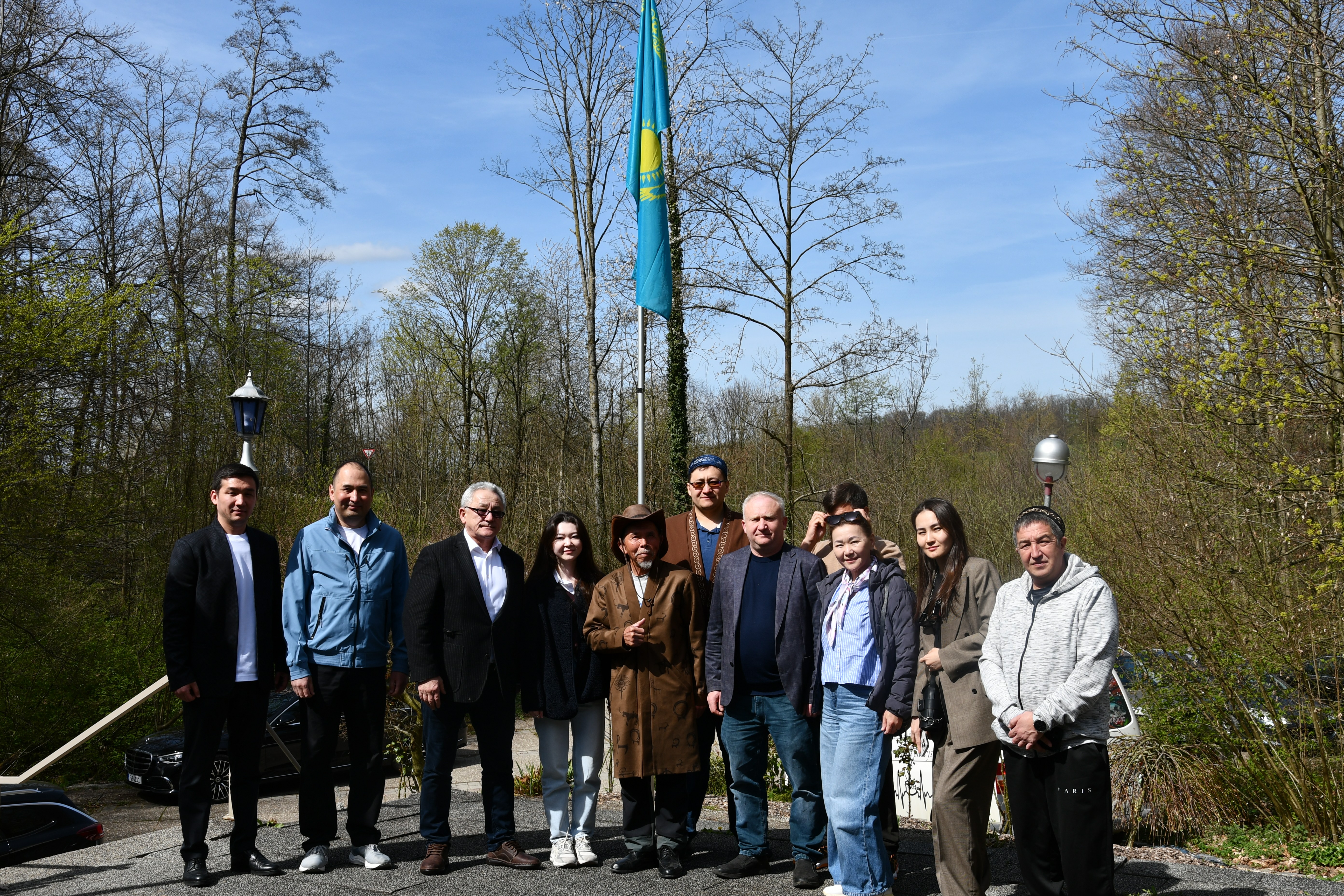 Залахта қазақстандық саяхатшы Сарсенбай Котырашевпен  шабыт пен рух сыйлайтын кездесу өтті