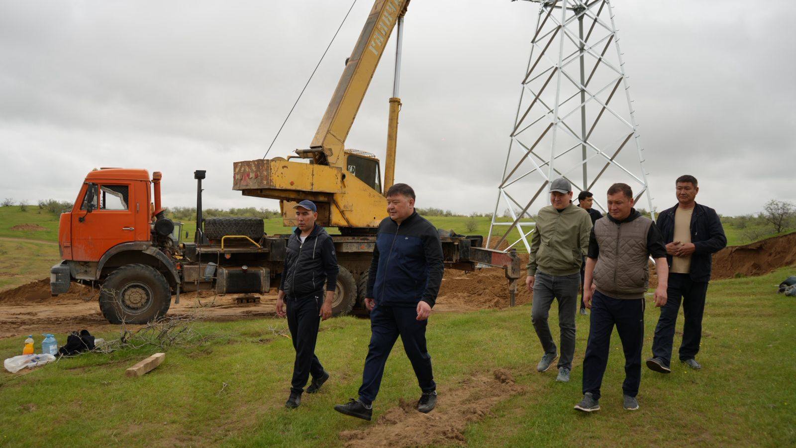 ТАМА АУЫЗ СУ ЖҮЙЕСІНІҢ ҚҰРЫЛЫСЫ ҚАРҚЫНДЫ ЖҮРІП ЖАТЫР