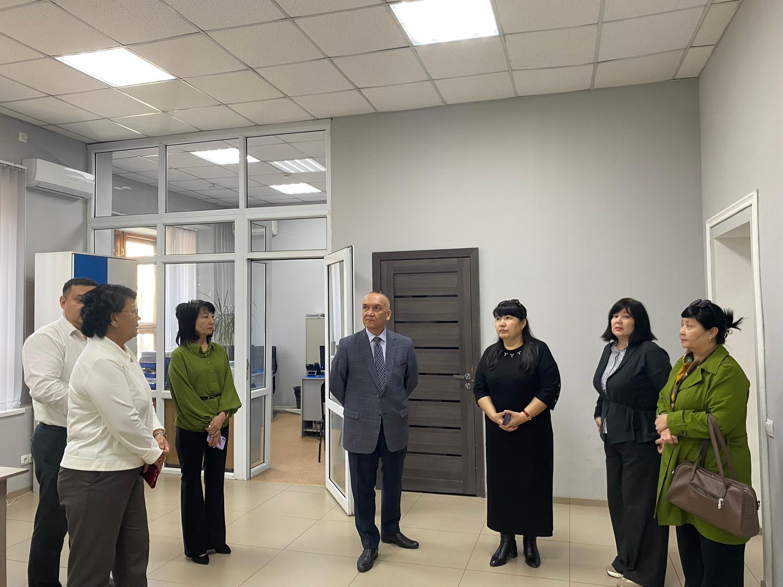 Халықты әлеуметтік қорғау саласындағы реттеу және бақылау Комитетінің Ақтөбе облысы бойынша департаментінің басшысы Г.С.Турсунбаев 7 сәуір күні "Ақтөбе қаласының жұмыспен қамту және әлеуметтік бағдарламалар бөлімі" мемлекеттік мекемесінің жұмысымен танысты.