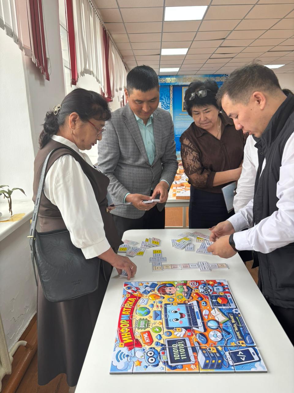 «Білім берудегі жасанды интеллект: интеллектуалды көмекшілердің мүмкіндіктері» тақырыбында аудандық семинар